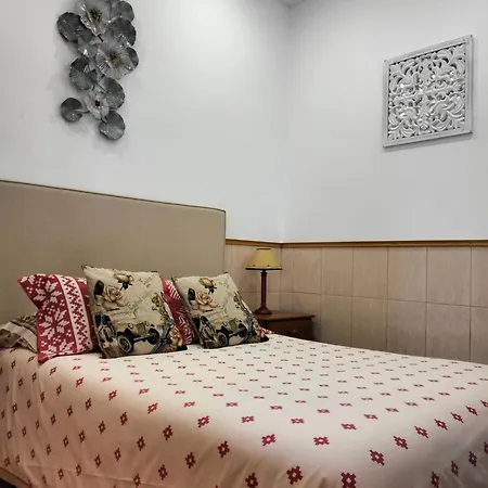 Studio, Large Terrace