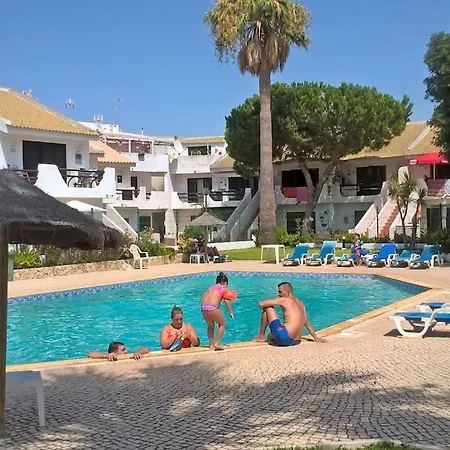 Studio, Large Terrace & Beautiful Pool Apartment