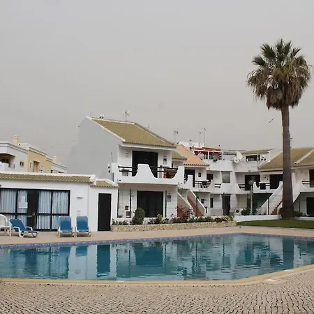 Studio, Large Terrace & Beautiful Pool *